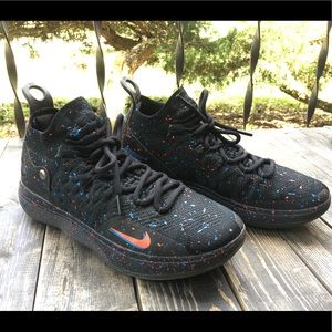 Men’s KDXI Basketball Shoes